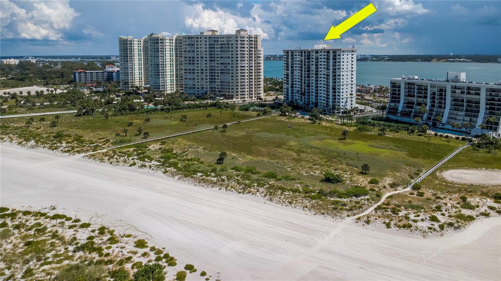 LANDMARK TOWERS - Residential