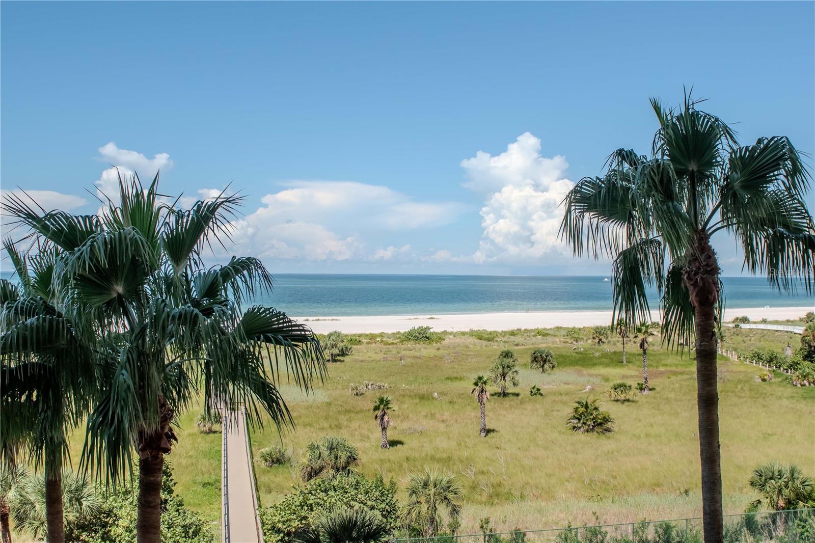 LANDMARK TOWERS - Residential