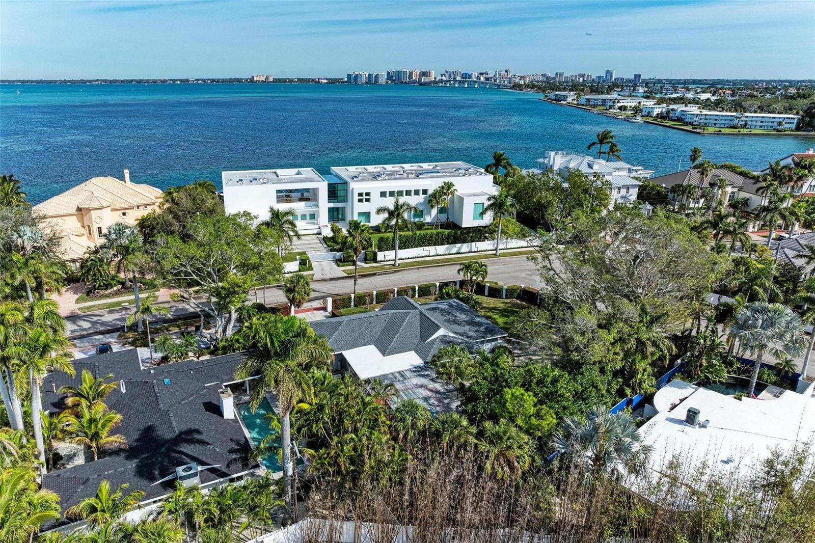 SAINT ARMANDS DIV JOHN RINGLING ESTATES - Residential