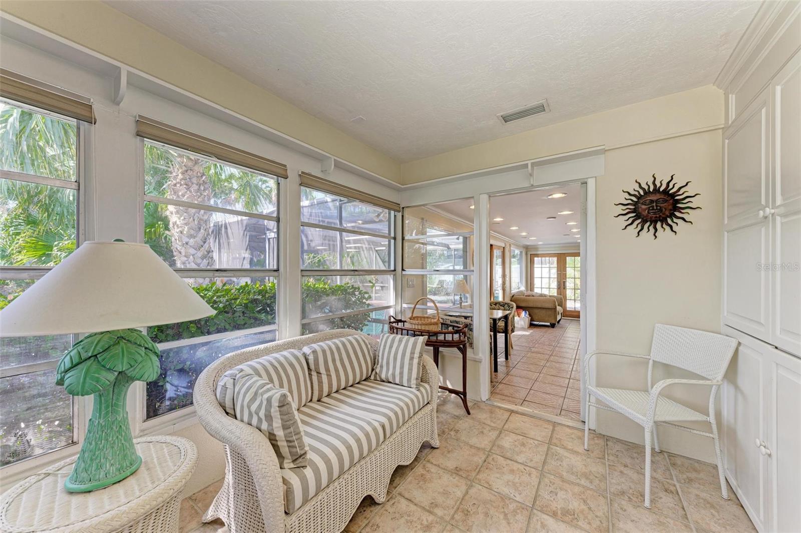 SAINT ARMANDS DIV JOHN RINGLING ESTATES - Residential