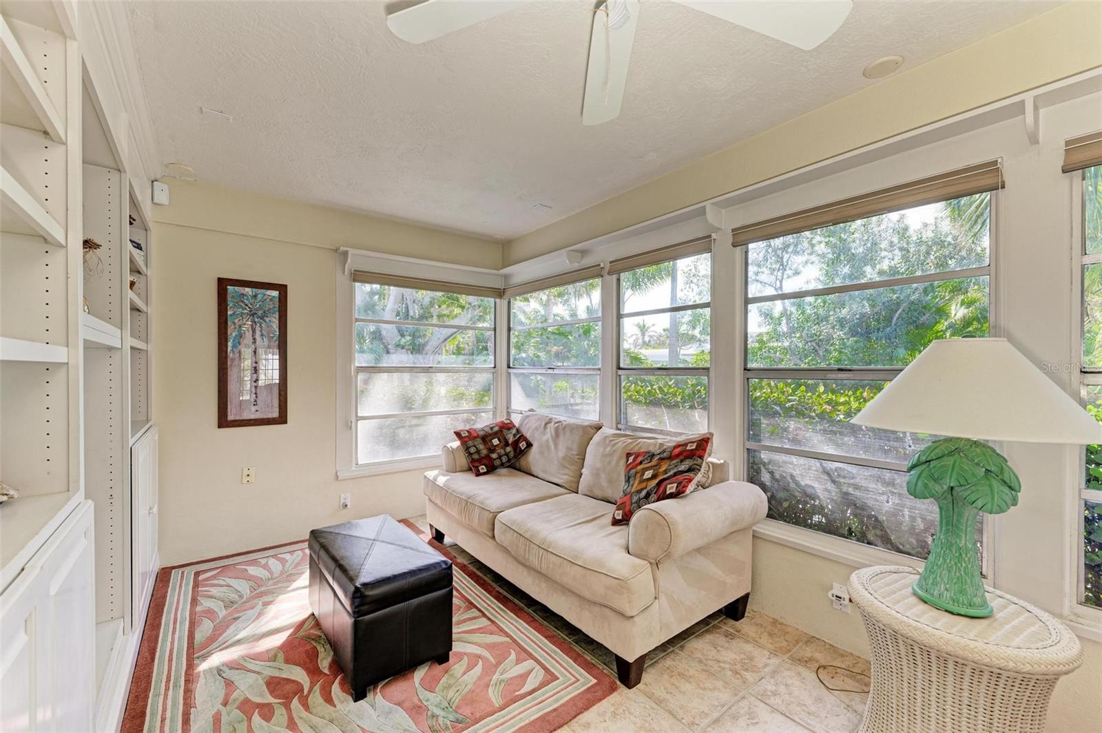 SAINT ARMANDS DIV JOHN RINGLING ESTATES - Residential