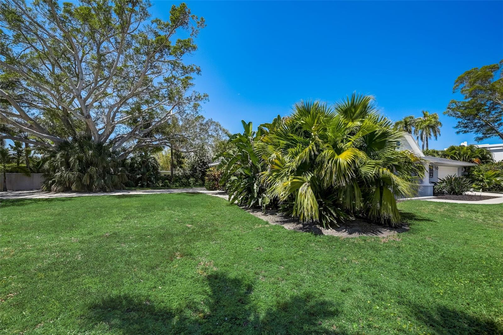 SAINT ARMANDS DIV JOHN RINGLING ESTATES - Residential