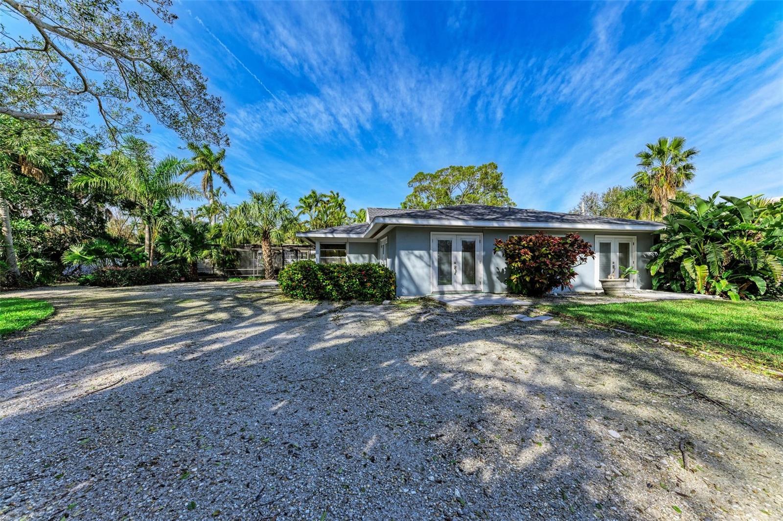 SAINT ARMANDS DIV JOHN RINGLING ESTATES - Residential