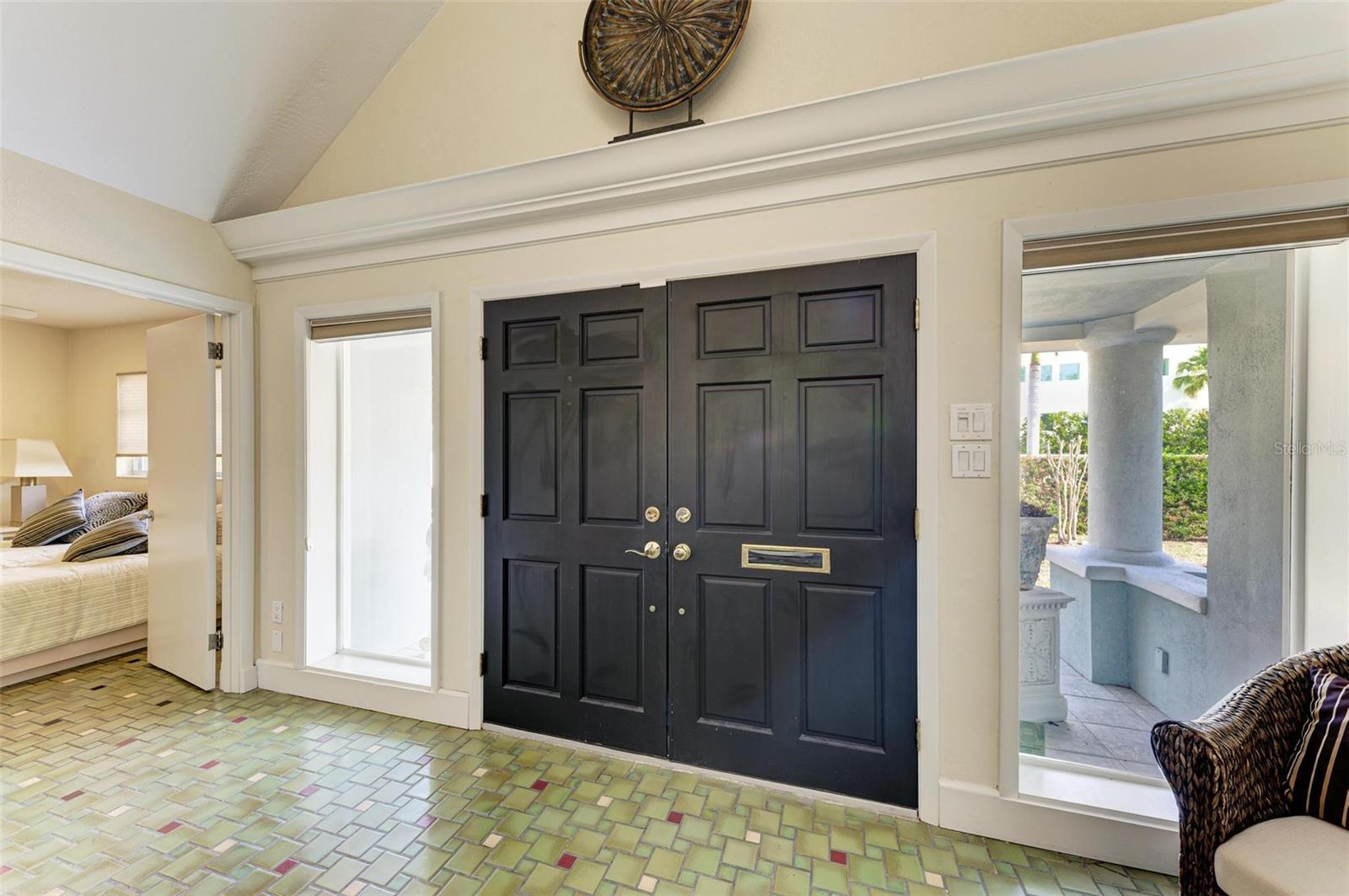 SAINT ARMANDS DIV JOHN RINGLING ESTATES - Residential