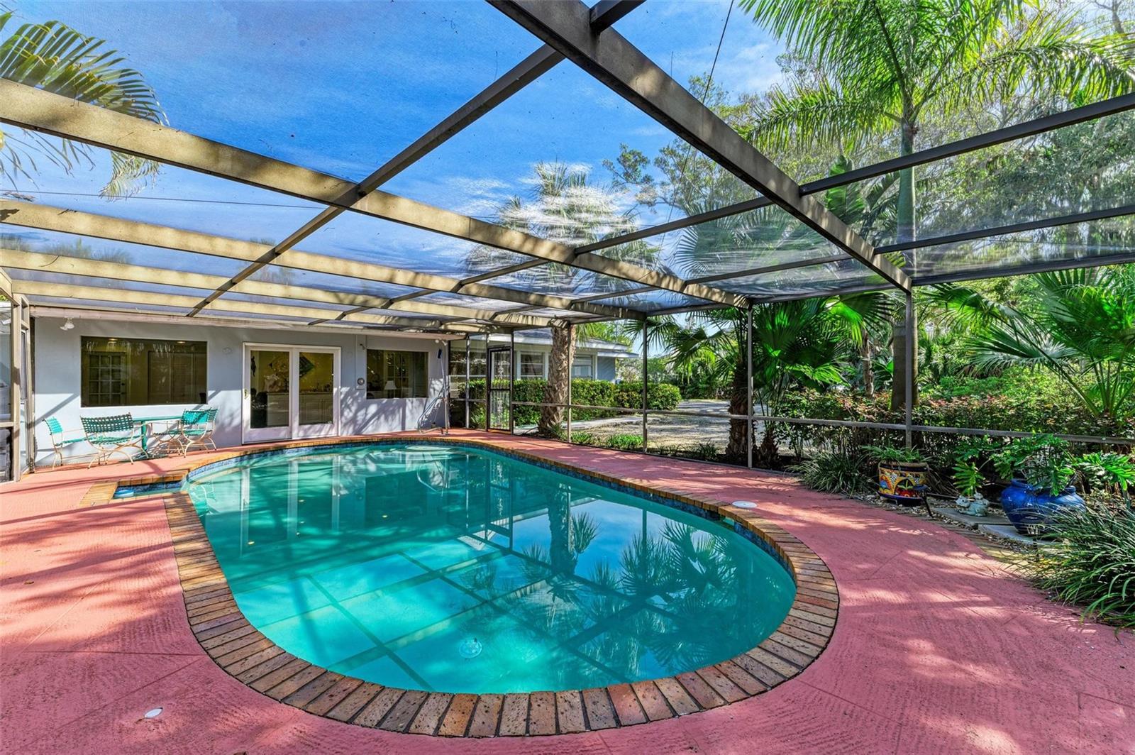 SAINT ARMANDS DIV JOHN RINGLING ESTATES - Residential