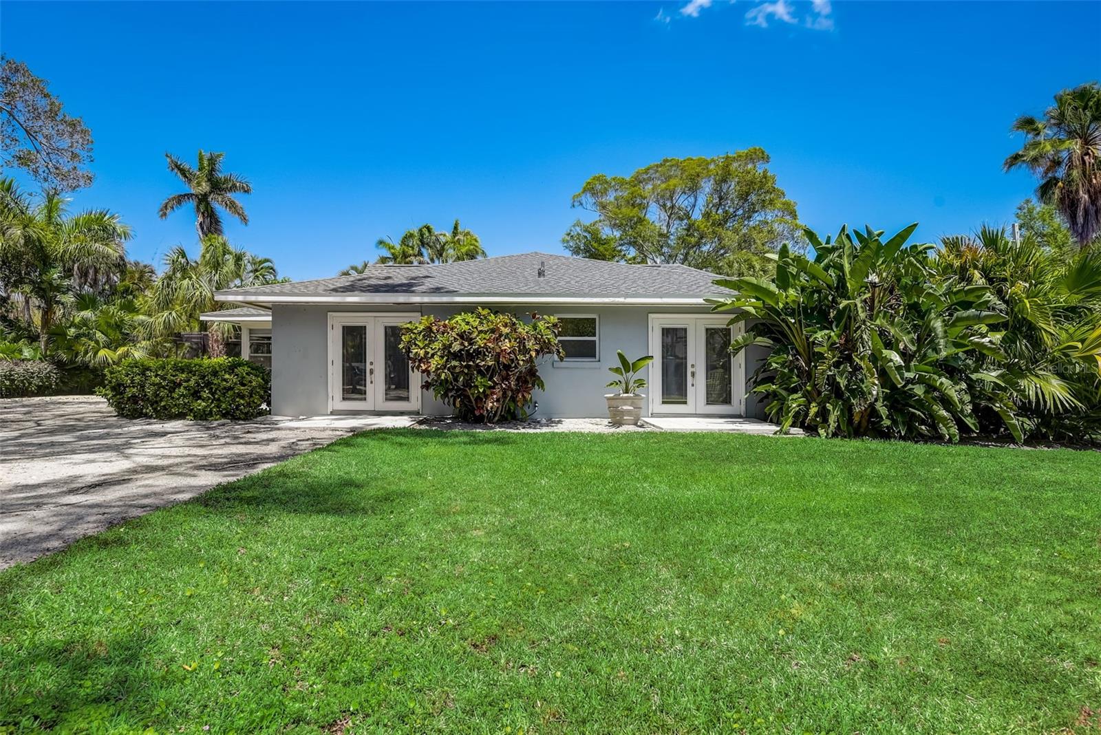 SAINT ARMANDS DIV JOHN RINGLING ESTATES - Residential