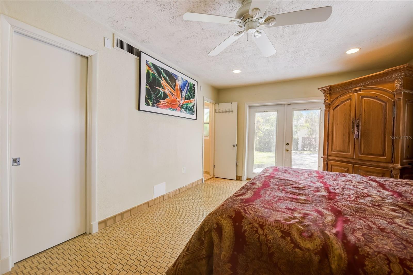 SAINT ARMANDS DIV JOHN RINGLING ESTATES - Residential