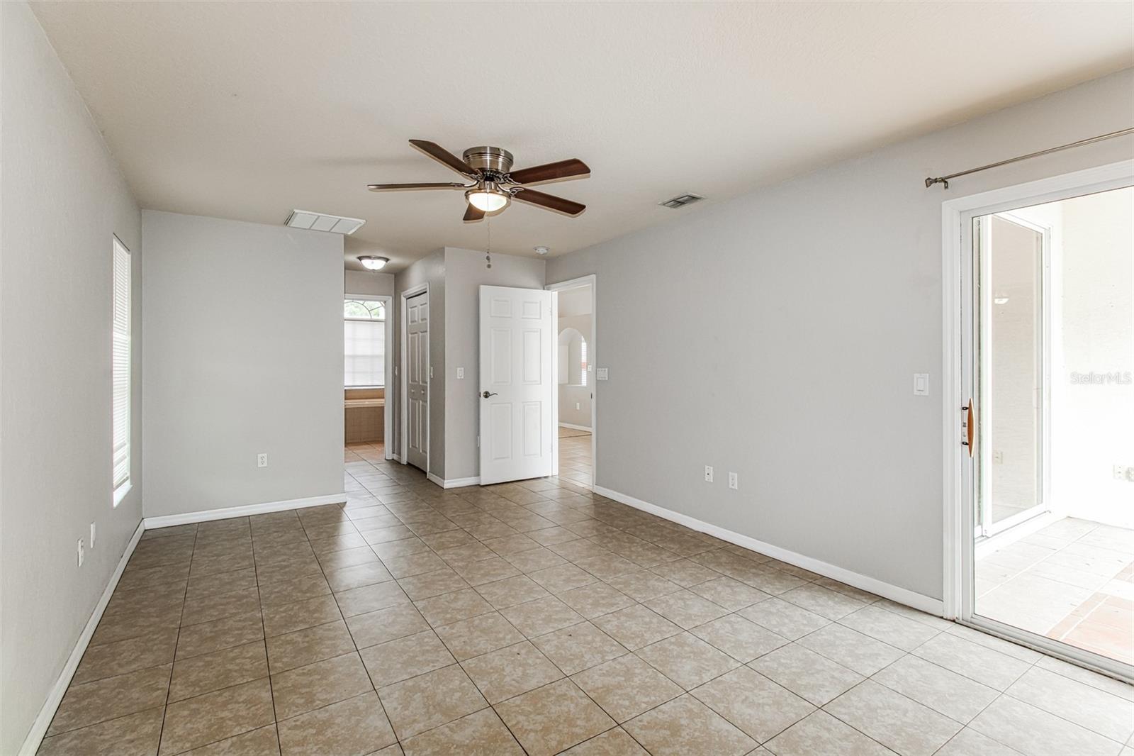 WEEKI WACHEE WOODLANDS - Residential