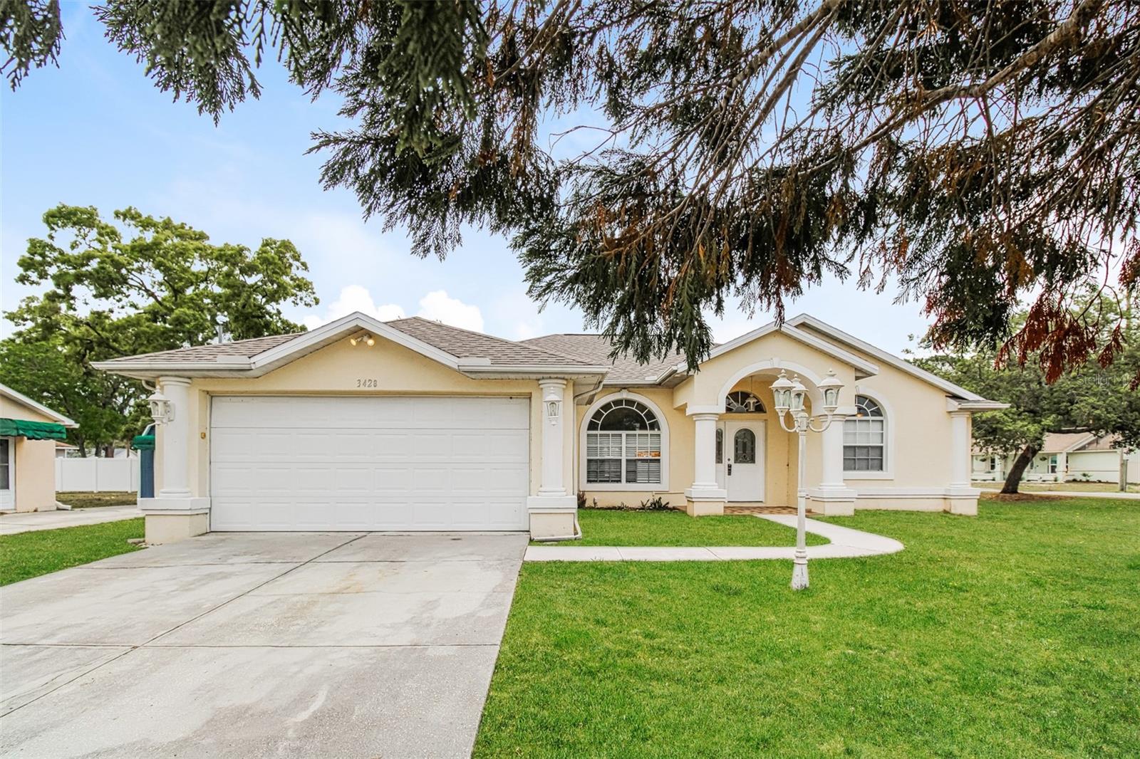WEEKI WACHEE WOODLANDS - Residential