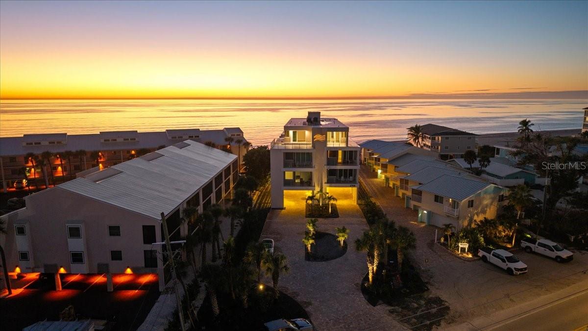 WAVES/MANASOTA KEY - Residential