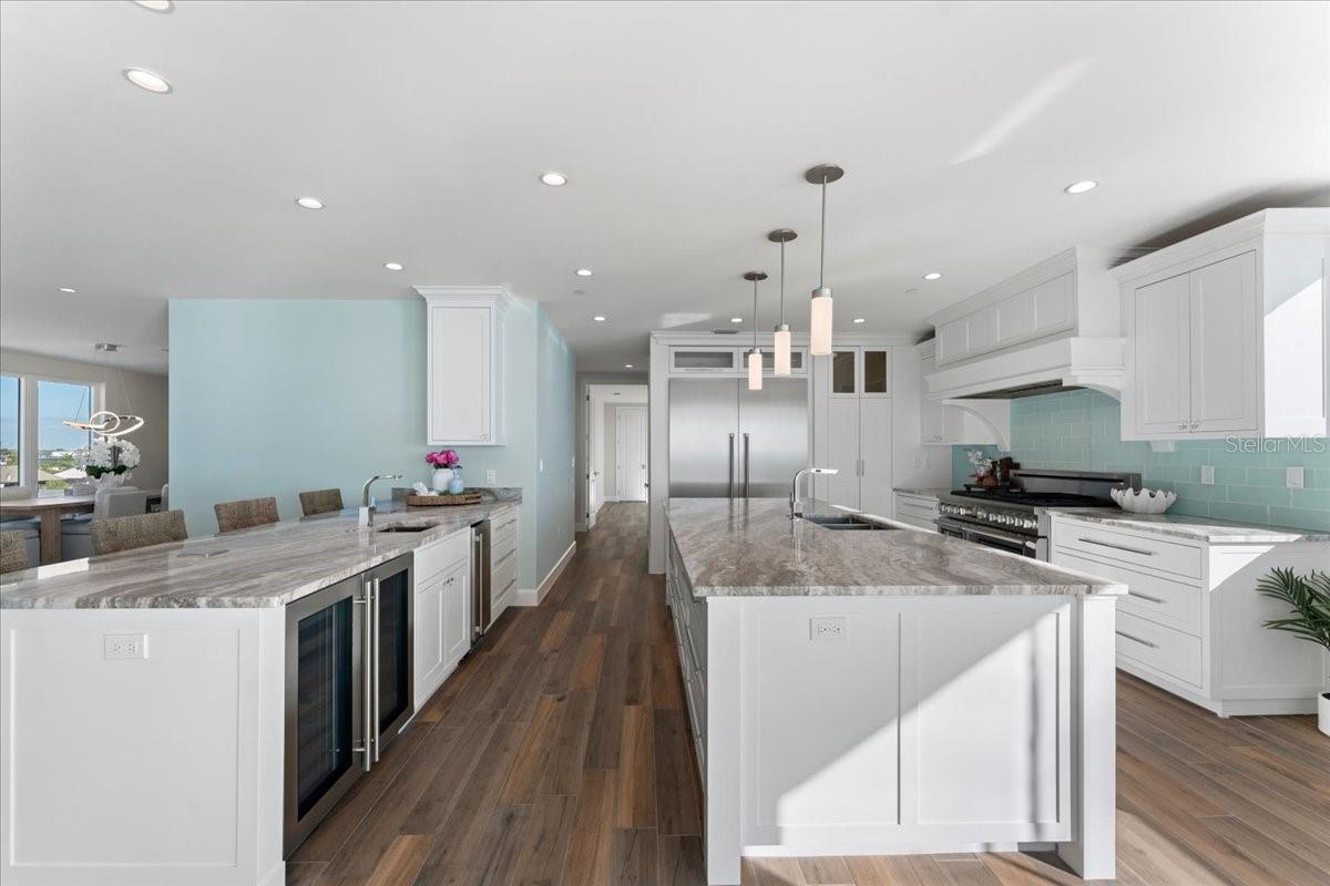 WAVES/MANASOTA KEY - Residential