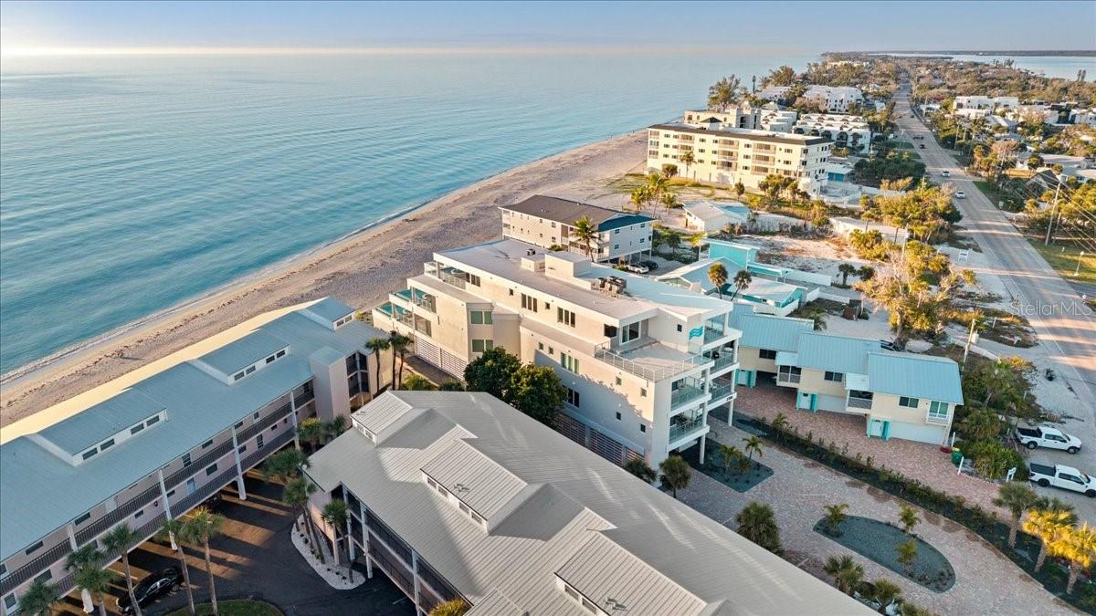 WAVES/MANASOTA KEY - Residential