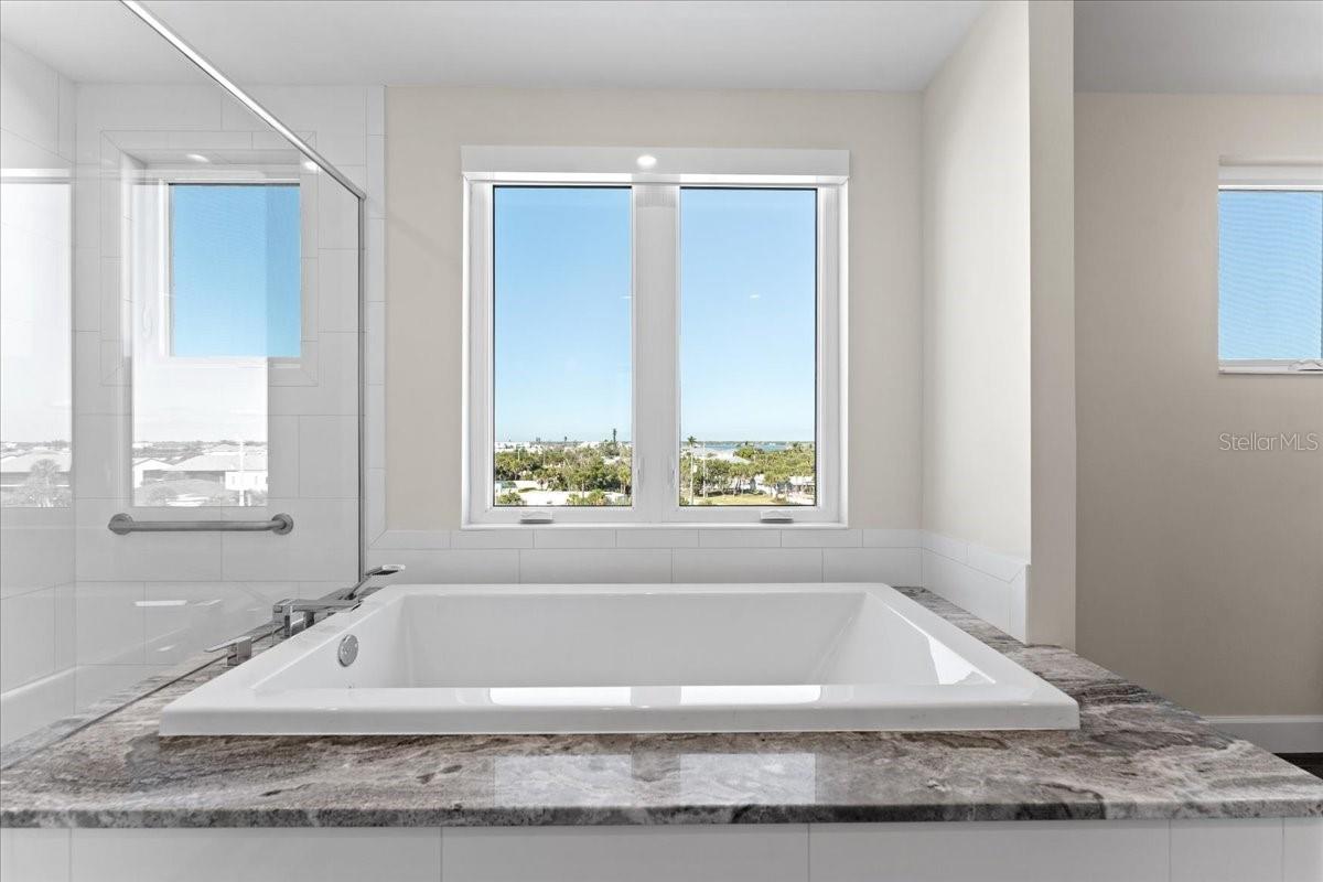 WAVES/MANASOTA KEY - Residential