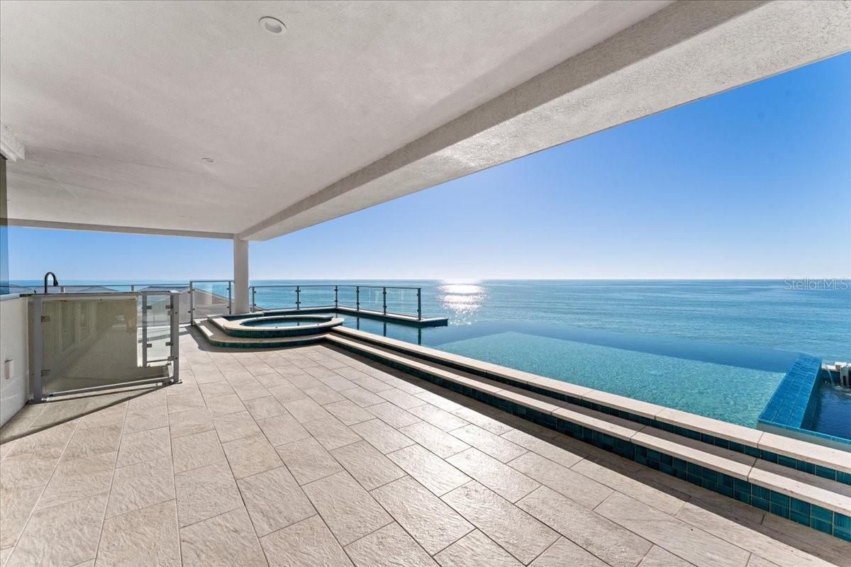 WAVES/MANASOTA KEY - Residential