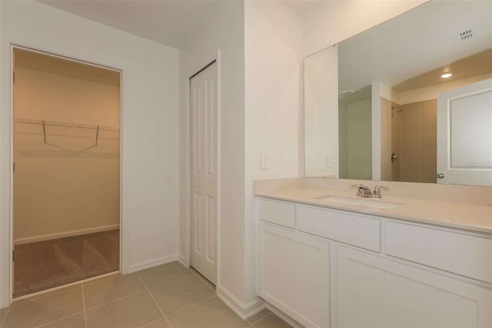 HUNT CLUB/LK WALES PH 1 - Residential Lease