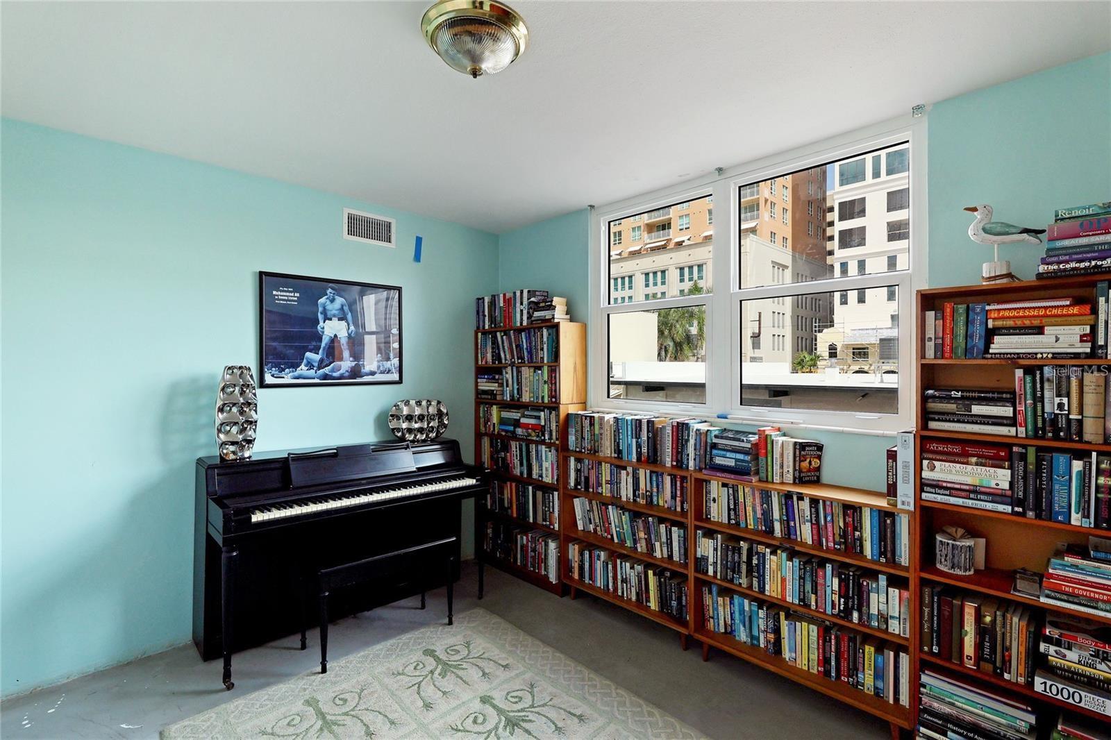 GULFSTREAM TOWERS - Residential