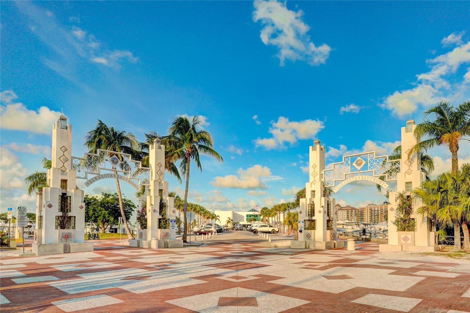 GULFSTREAM TOWERS - Residential