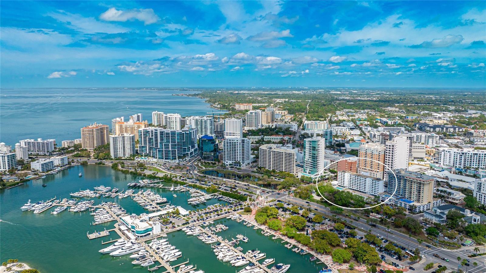 GULFSTREAM TOWERS - Residential