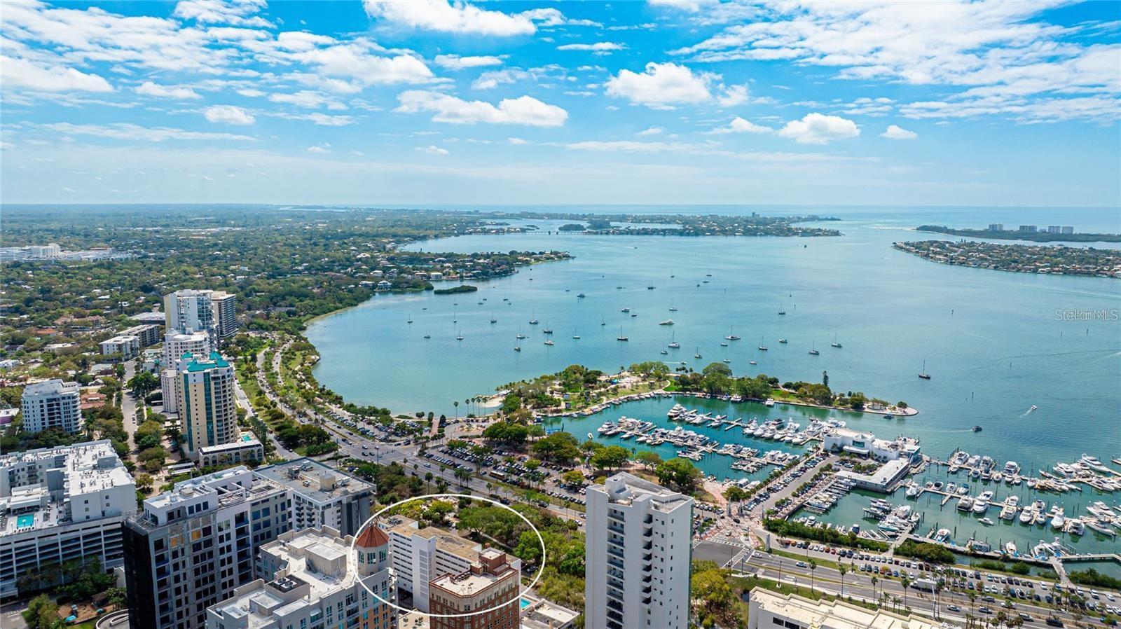 GULFSTREAM TOWERS - Residential