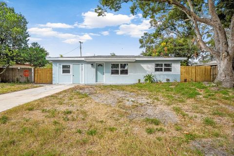 A home in PORT RICHEY