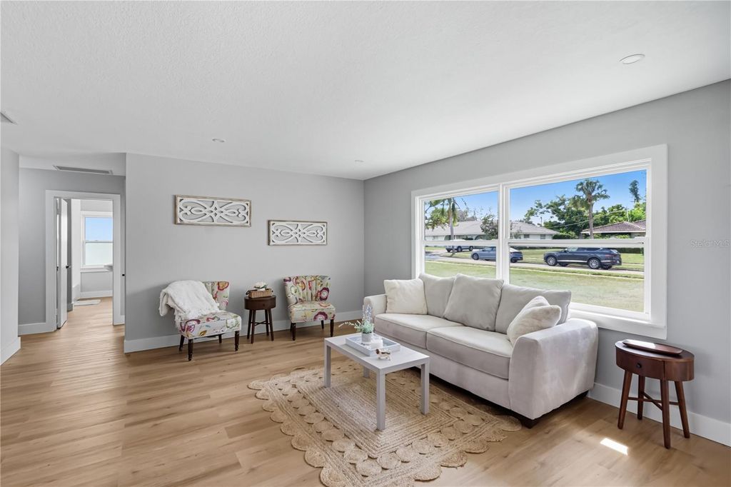 Photo of 7225 Willow Street, Sarasota, FL 34243 (MLS # A4666521)