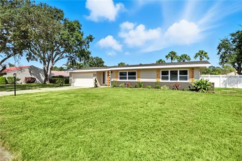 Photo of 7225 Willow Street, Sarasota, FL 34243 (MLS # A4666521)
