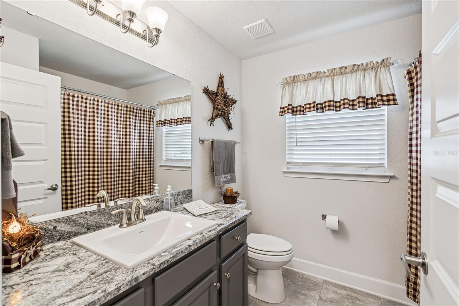 BROOKSHIRE - Residential