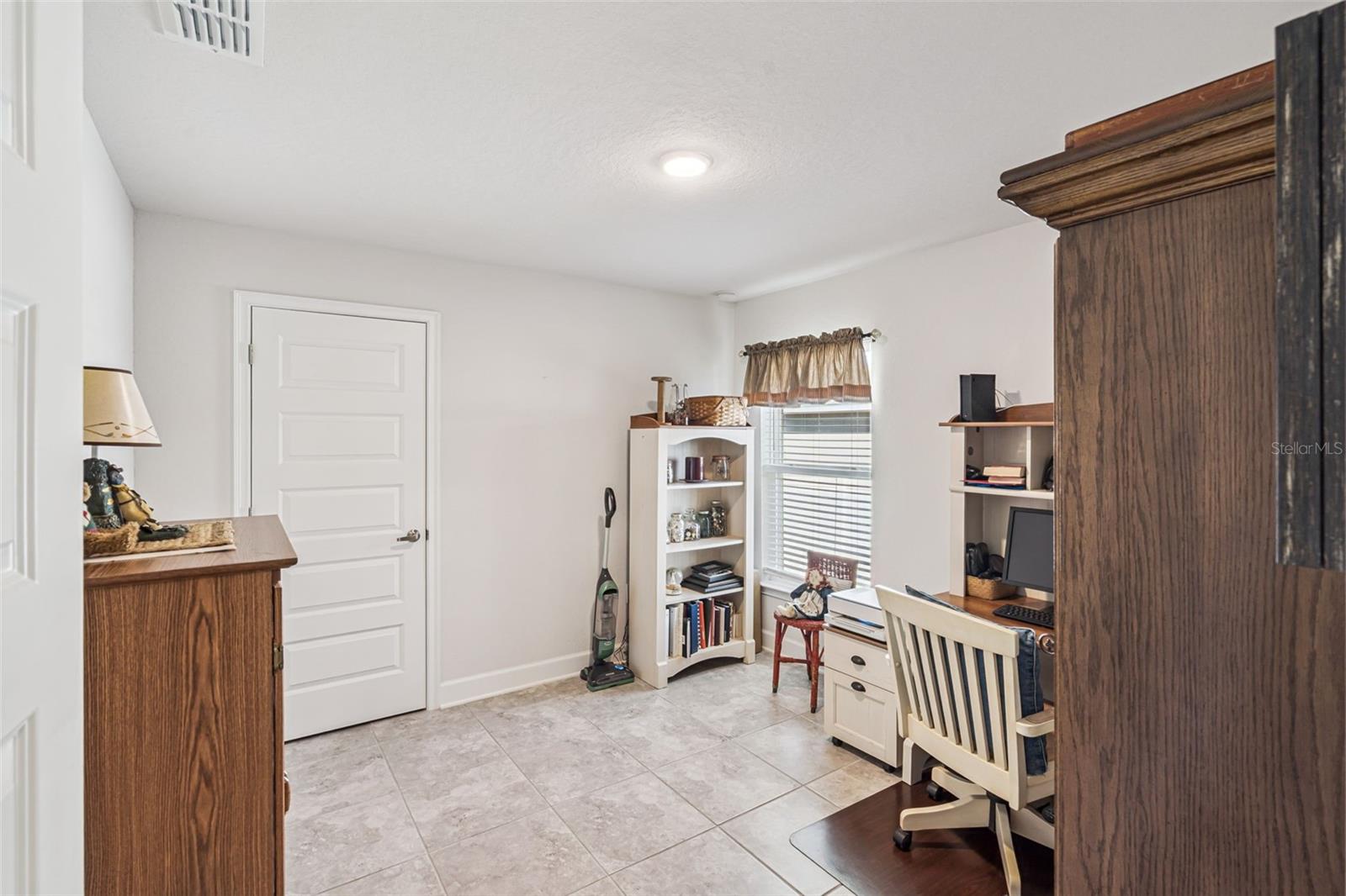 BROOKSHIRE - Residential