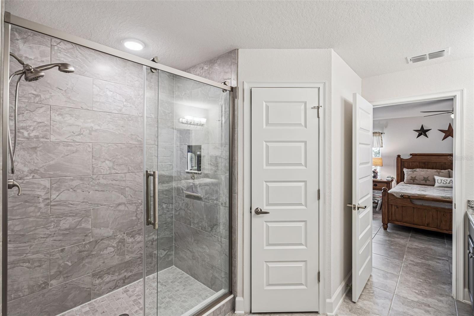 BROOKSHIRE - Residential