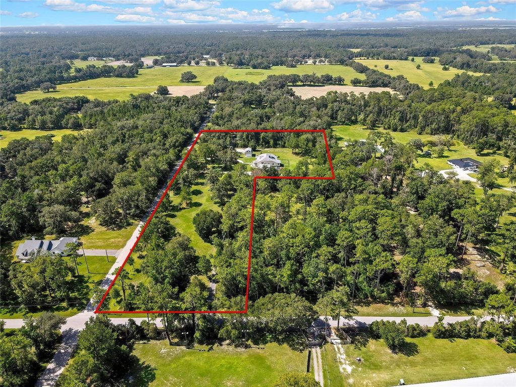 Photo of 2235 Rackley Road, Brooksville, FL 34604 (MLS # W7887934)