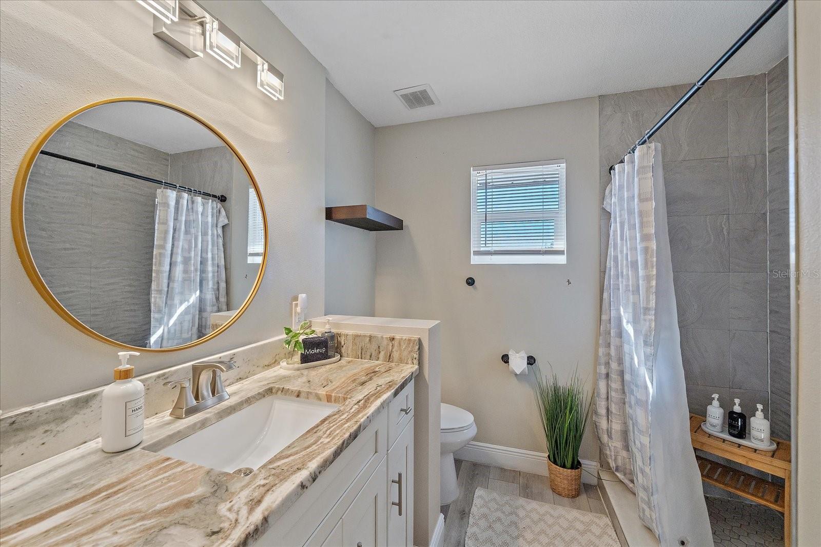 DESOTO TERRACE - Residential Income