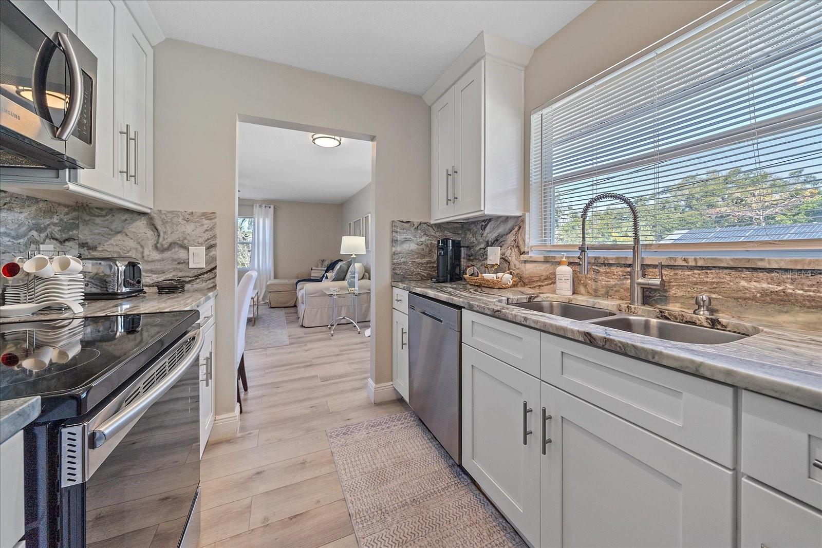 DESOTO TERRACE - Residential Income