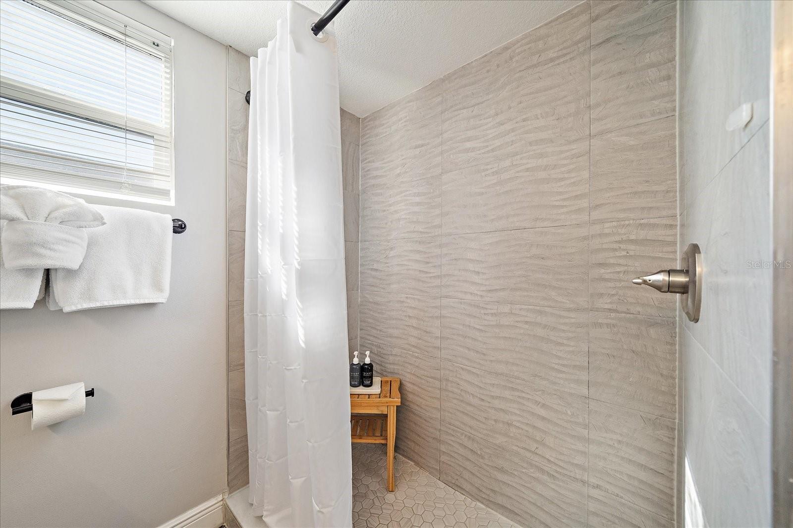 DESOTO TERRACE - Residential Income