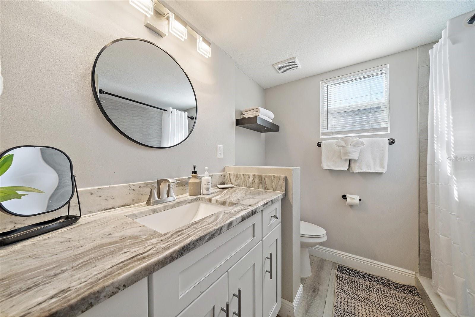 DESOTO TERRACE - Residential Income