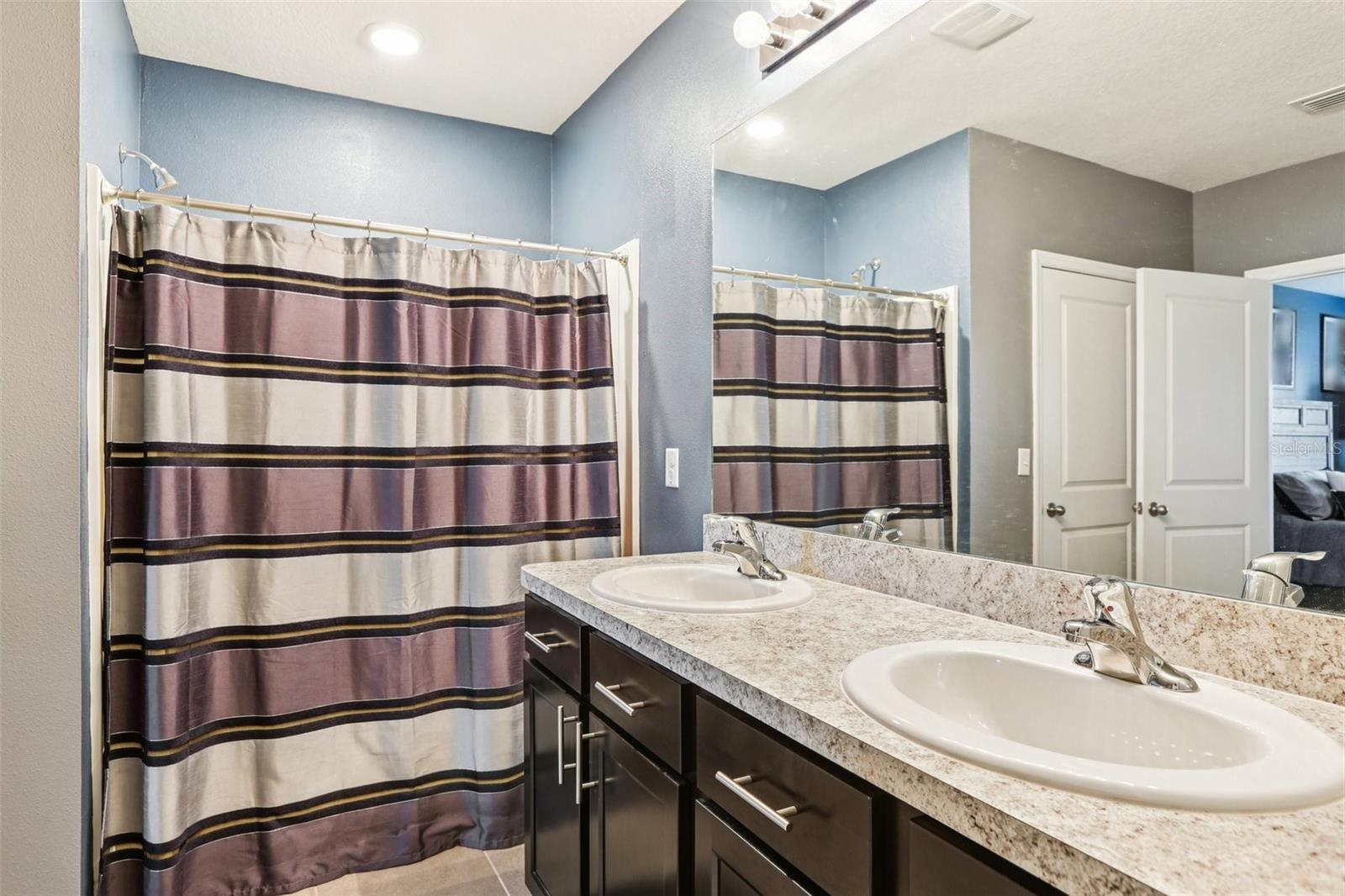 CARLTON LAKES WEST PH 2B - Residential