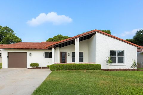 Photo of 10607 Whitman Cir, Orlando, FL 32821 (MLS # O6343831) Photo of 10607 Whitman Cir, Orlando, FL 32821 (MLS # O6343831)
