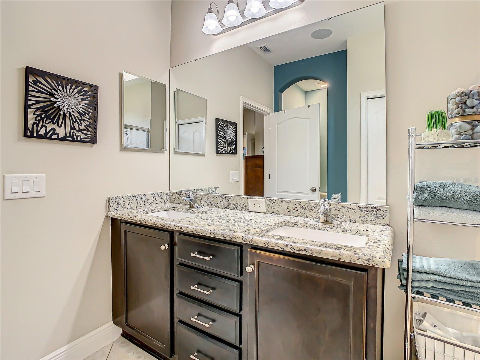 LAKESHORE RANCH PH I - Residential