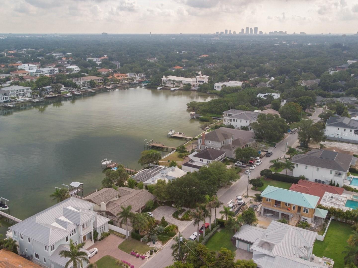 SUNSET PARK ISLES UNIT 5 - Residential