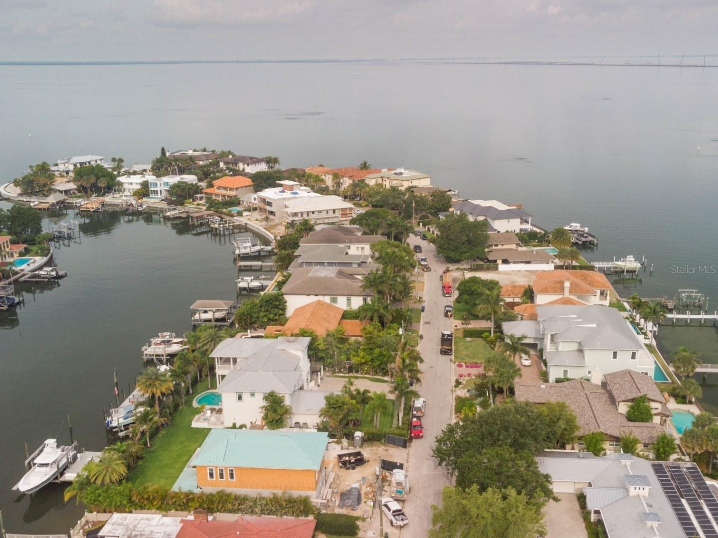 SUNSET PARK ISLES UNIT 5 - Residential