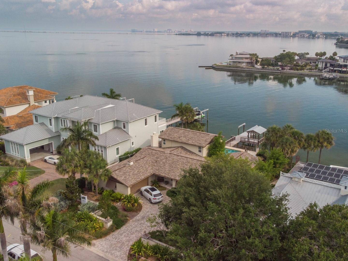 SUNSET PARK ISLES UNIT 5 - Residential