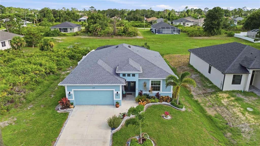 Photo of 119 Green Oak Park, Rotonda West, FL 33947 (MLS # A4702068)
