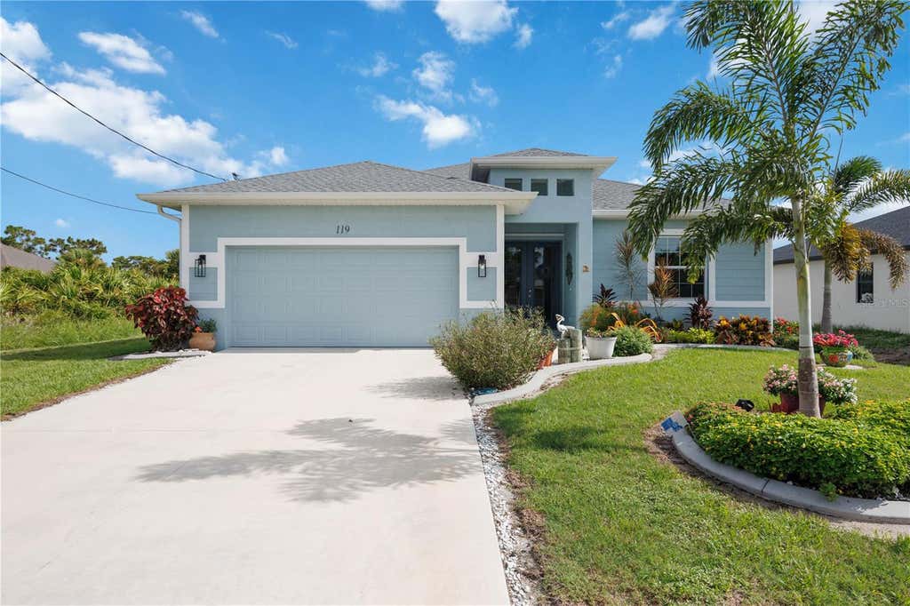 Photo of 119 Green Oak Park, Rotonda West, FL 33947 (MLS # A4702068)