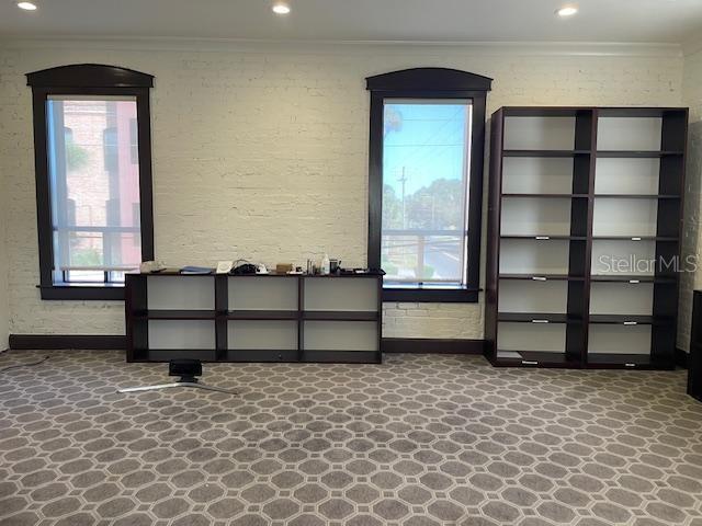 DREWS JOHN H SUB BLKS 1 TO 10 - Commercial Lease