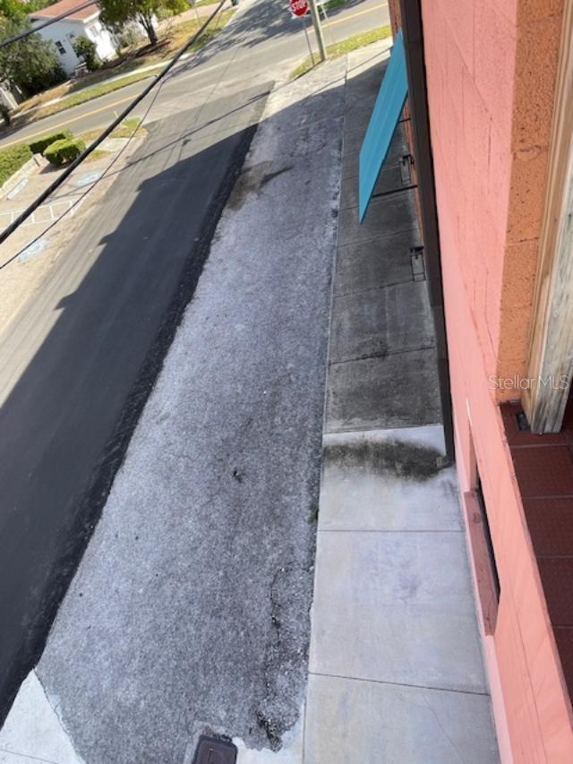 DREWS JOHN H SUB BLKS 1 TO 10 - Commercial Lease