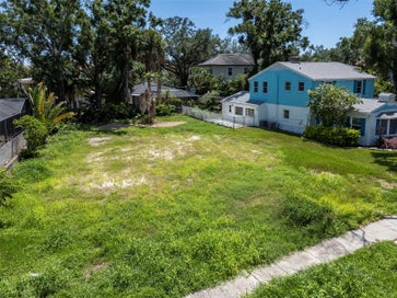 641 GENEVA PLACE TAMPA FL 33606