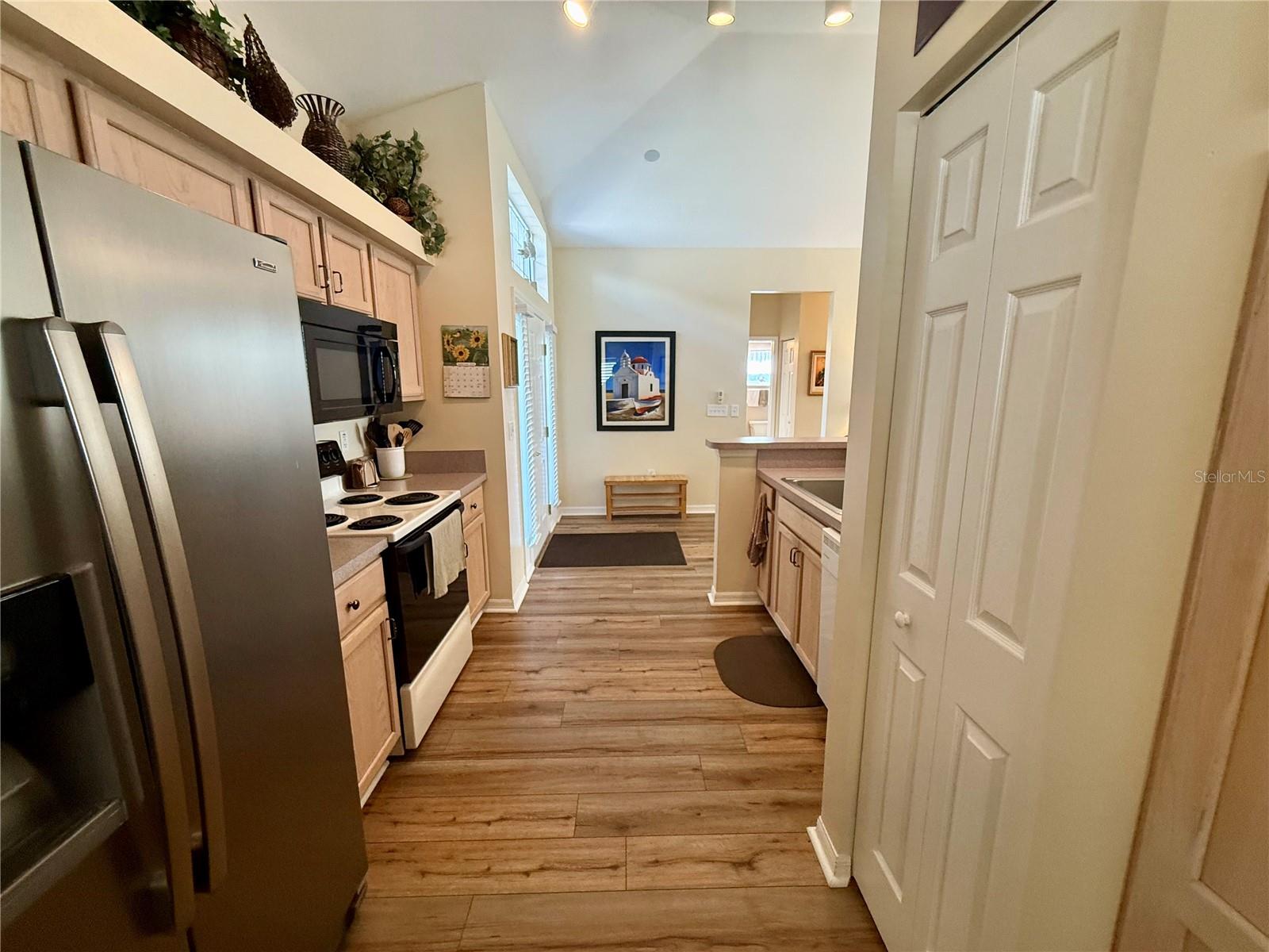 OAK RUN THE FOUNTAINS - Residential Lease