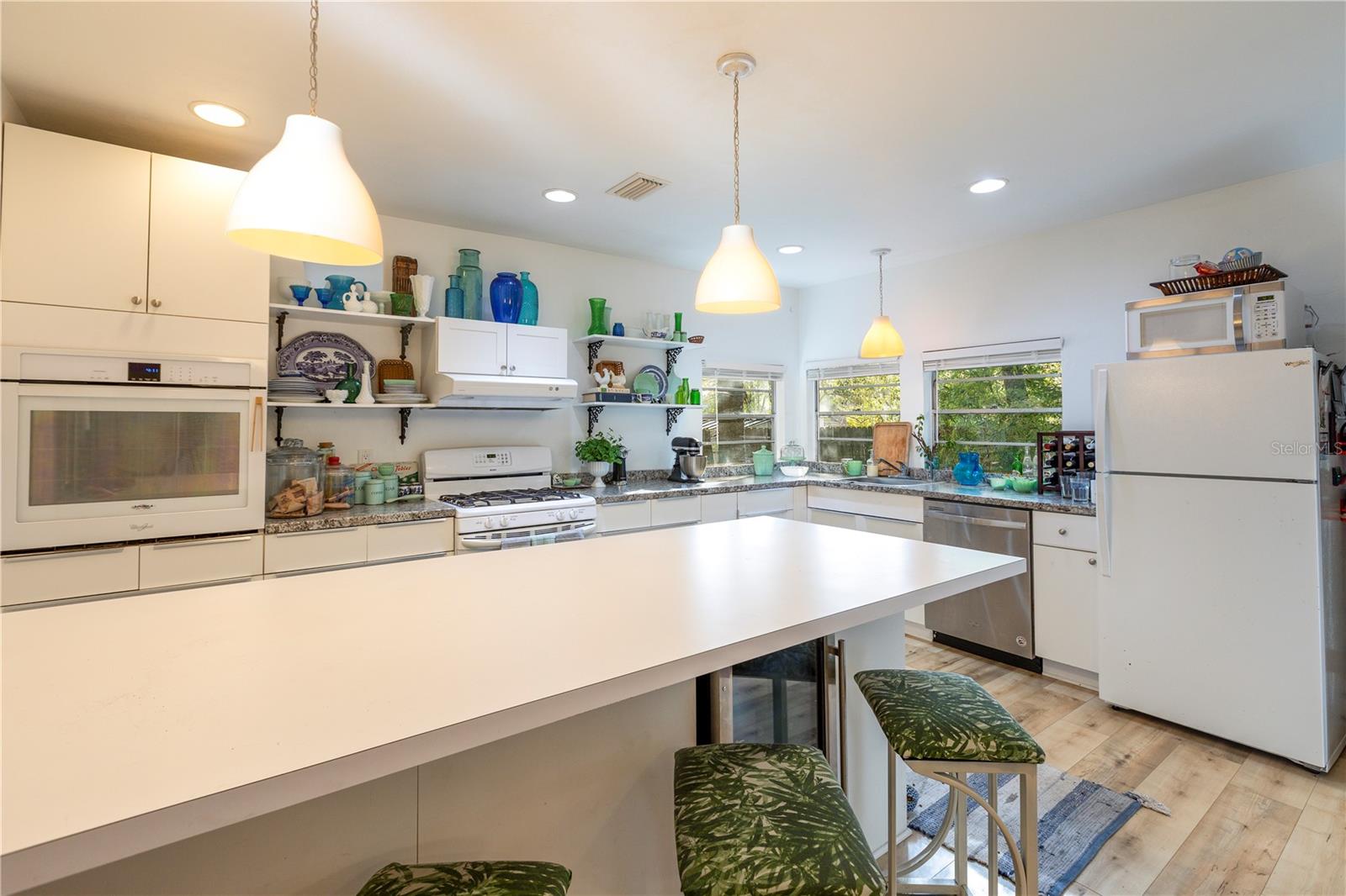 310 NW 8TH STREET