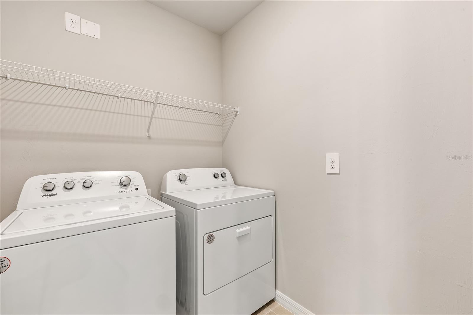 HERITAGE LAKE PARK - Residential