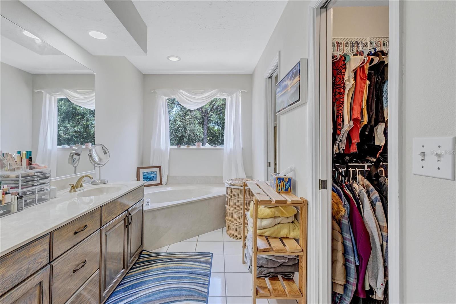 MILL CREEK PH IV - Residential