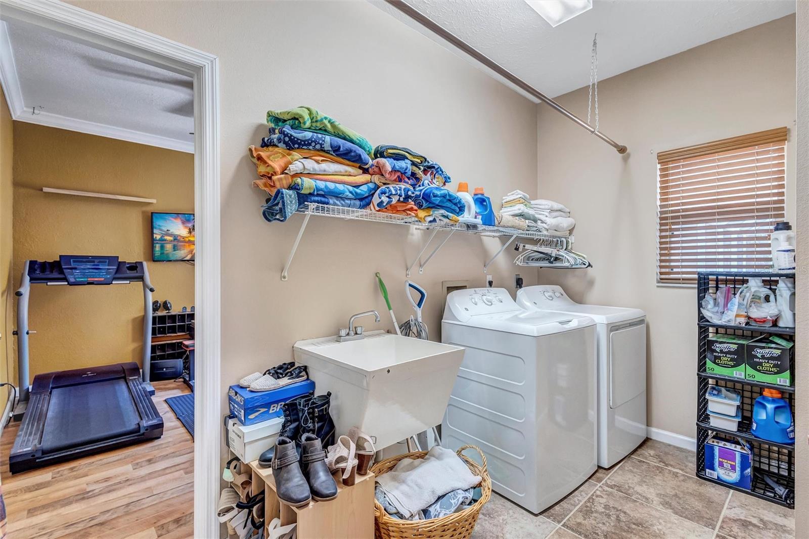 MILL CREEK PH IV - Residential